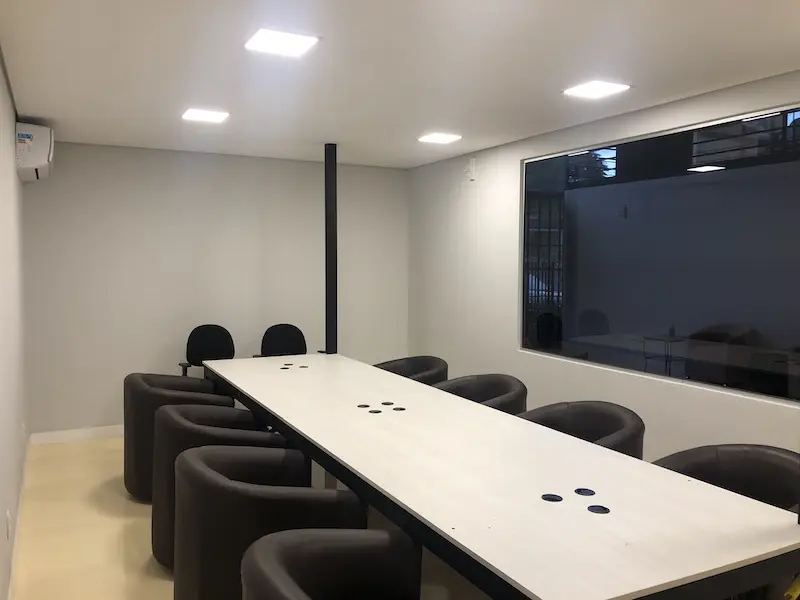 Sala de atendimento da Mazzi & Hasse em Joinville